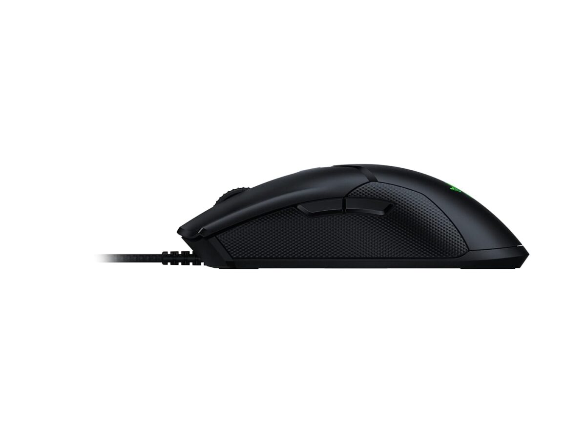 "Side view of the Razer Viper 8KHz Gaming Mouse highlighting the lightweight construction and ergonomic shape."